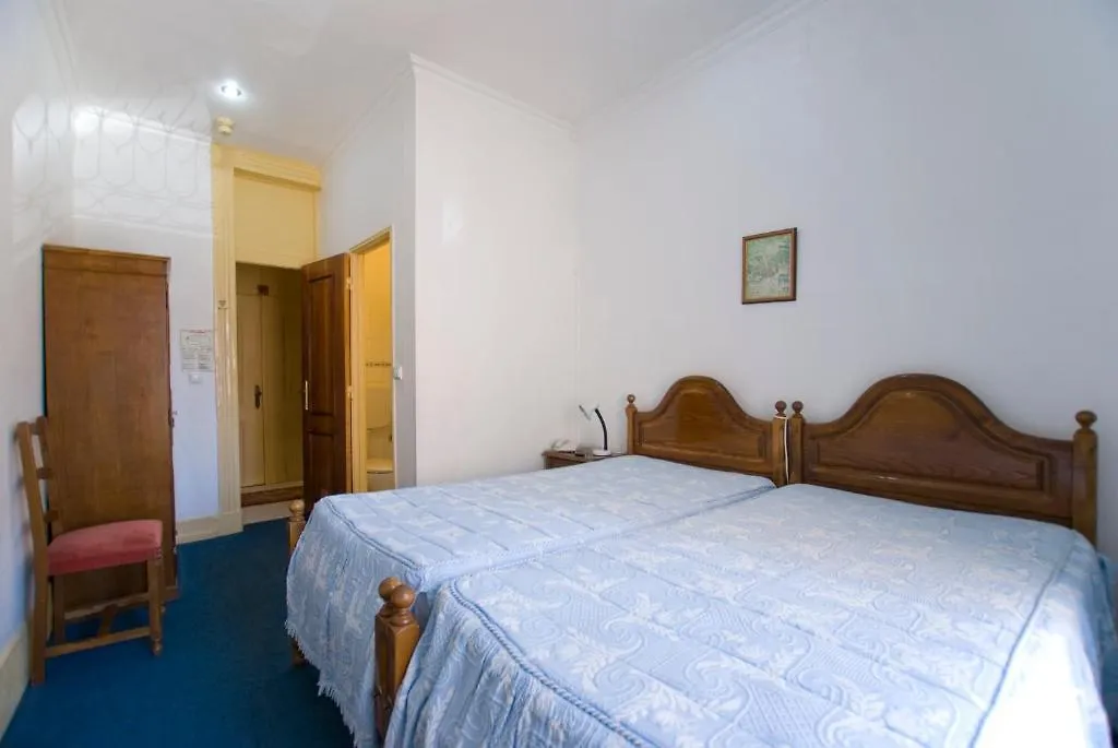 **  Residencial Geres Guest House Lisbon Portugal