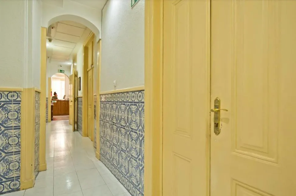 Residencial Geres Guest House Lisbon Portugal